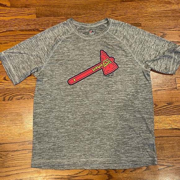 Majestic Other - Atlanta Braves baseball size large athletic material tshirt! Like new